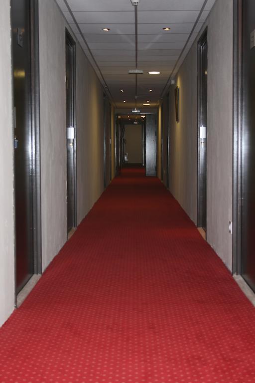 Les 4 Vallees 호텔 알베르빌 외부 사진
